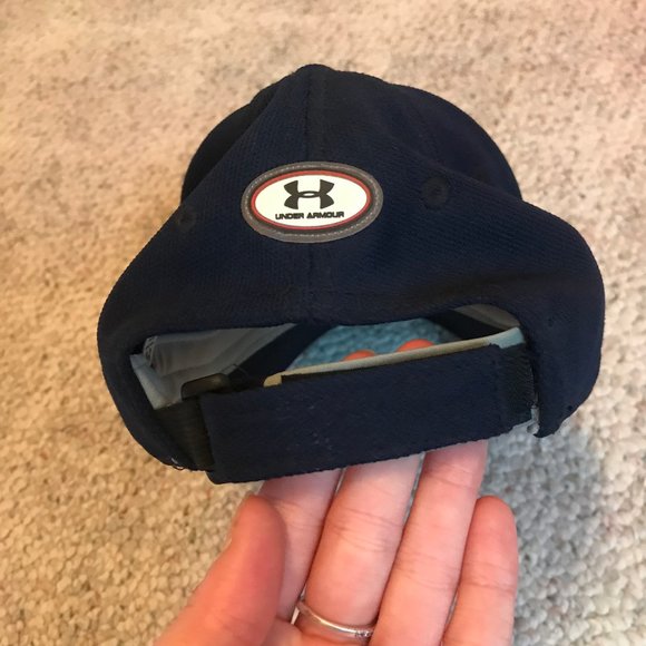 Under Armour Hat - Picture 3 of 5